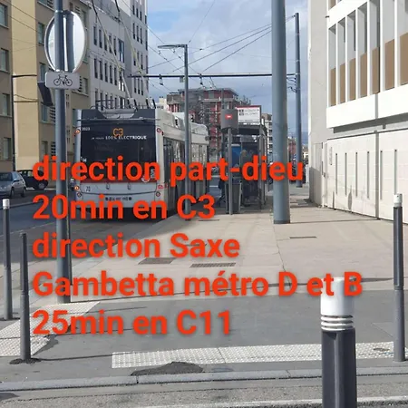 Medipole T2 Avec Un Garage Gratuit Sur Place, 16min A Centre Lyon En Metro A