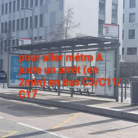 Medipole T2 Avec Un Garage Gratuit Sur Place, 16min A Centre Lyon En Metro A Apartment Villeurbanne