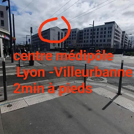 Medipole T2 Avec Un Garage Gratuit Sur Place, 16min A Centre Lyon En Metro A Villeurbanne
