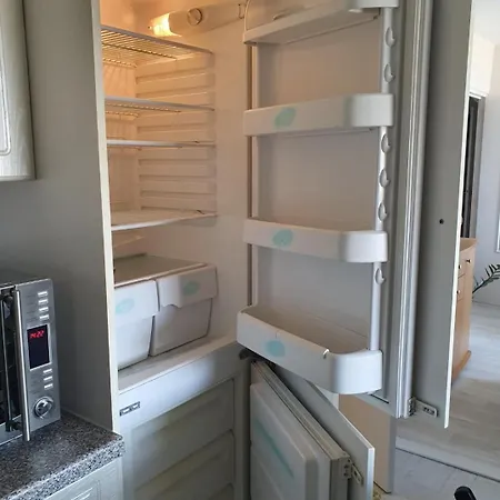 Medipole T2 Avec Un Garage Gratuit Sur Place, 16min A Centre Lyon En Metro A Villeurbanne